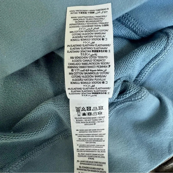 New BODEN Logo Graphic Sweatshirt  Brave The Wave Kids 13-14y 164cm Pebble Blue - Picture 10 of 11